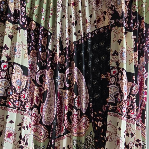 Pleated Midi Skirt with Elastic Waistband Size M - Picture 3 of 5